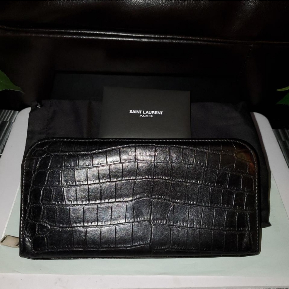 Saint Laurent Zippy Long Wallet